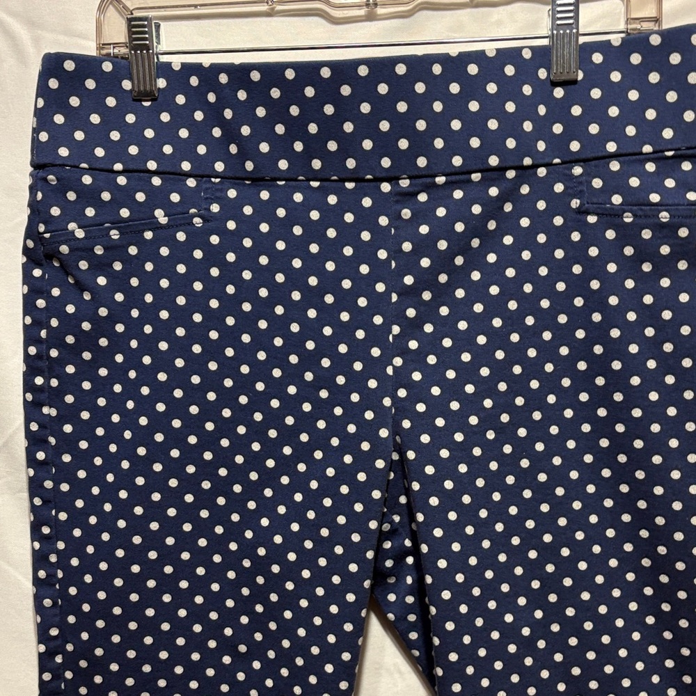 Marilyn Monroe Blue and White Polka Dot Straight Leg Pants - Picture 3 of 7